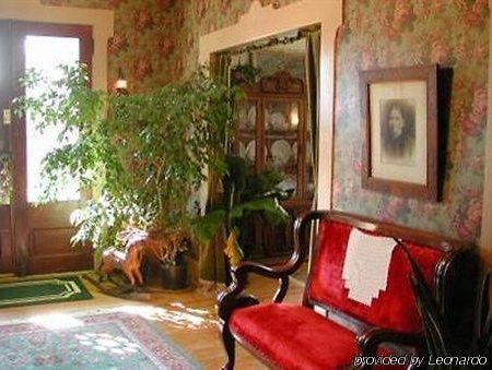 Rocking Horse Inn Ravenna Dalaman gambar